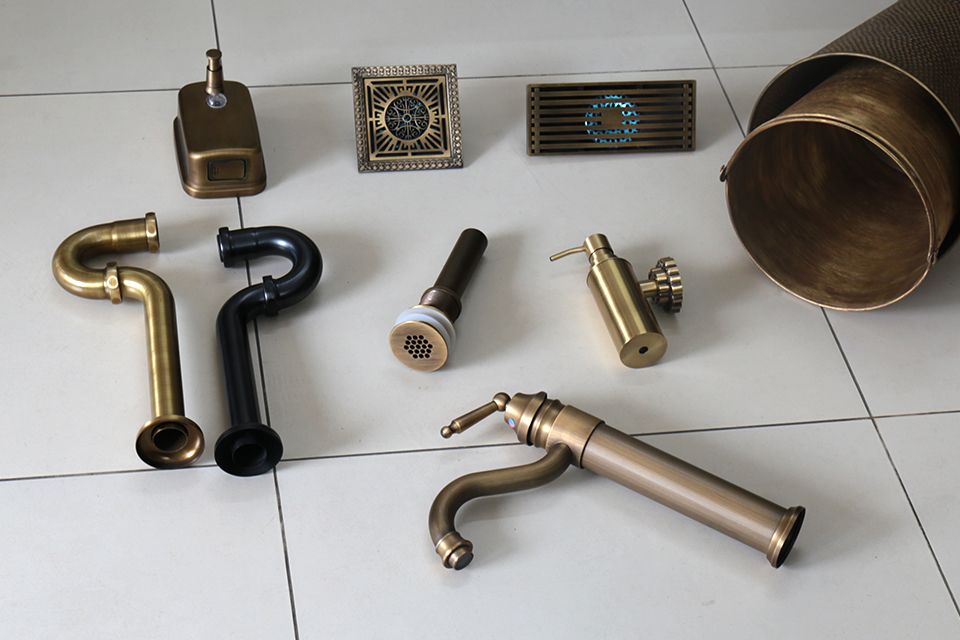 Vật tư, linh kiện phòng tắm theo phong cách rustic